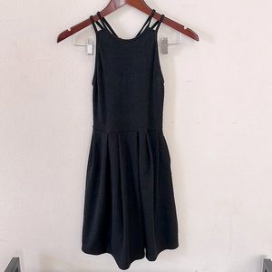 SO Black Pocket Dress